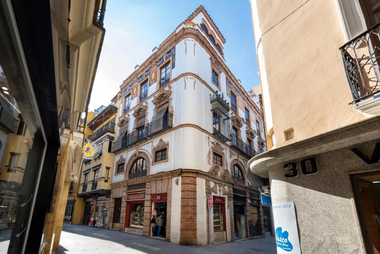 Genteel Home Francos Entretejas Seville Exterior photo